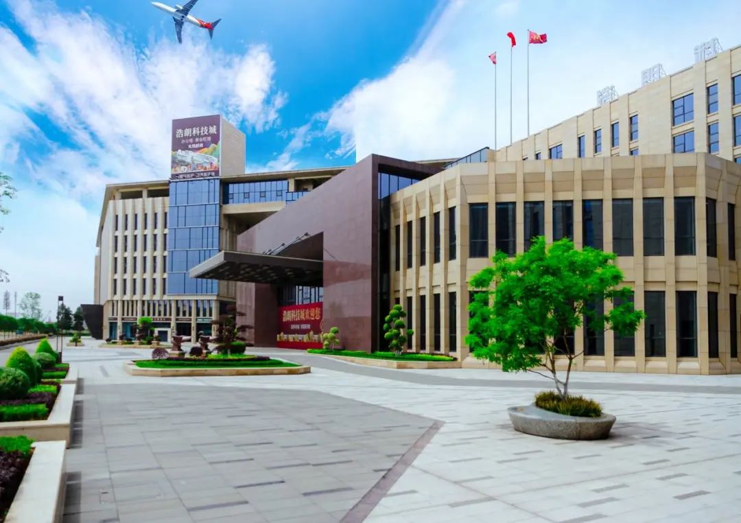 成都租写字楼，选怡心湖商圈，实力筑造成都双流区商业综合体新地标！